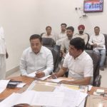 एडीएम की अध्यक्षता में सम्पन्न हुई गेहूॅ खरीद कार्य की समीक्षा बैठक